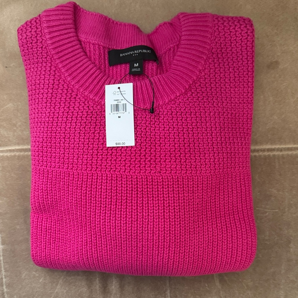 Banana Republic Women's Vibrant Pink Crewneck Sweater
